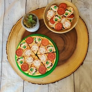 Melissa & Doug Wooden Pizza Play Set with Toppings Educational Montessori Toy